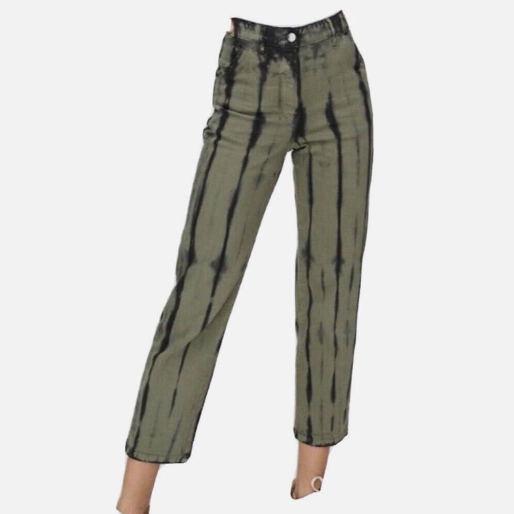 Aritzia’s Wilfred Free “Kelsey” Tie Dye Straight Leg Jean